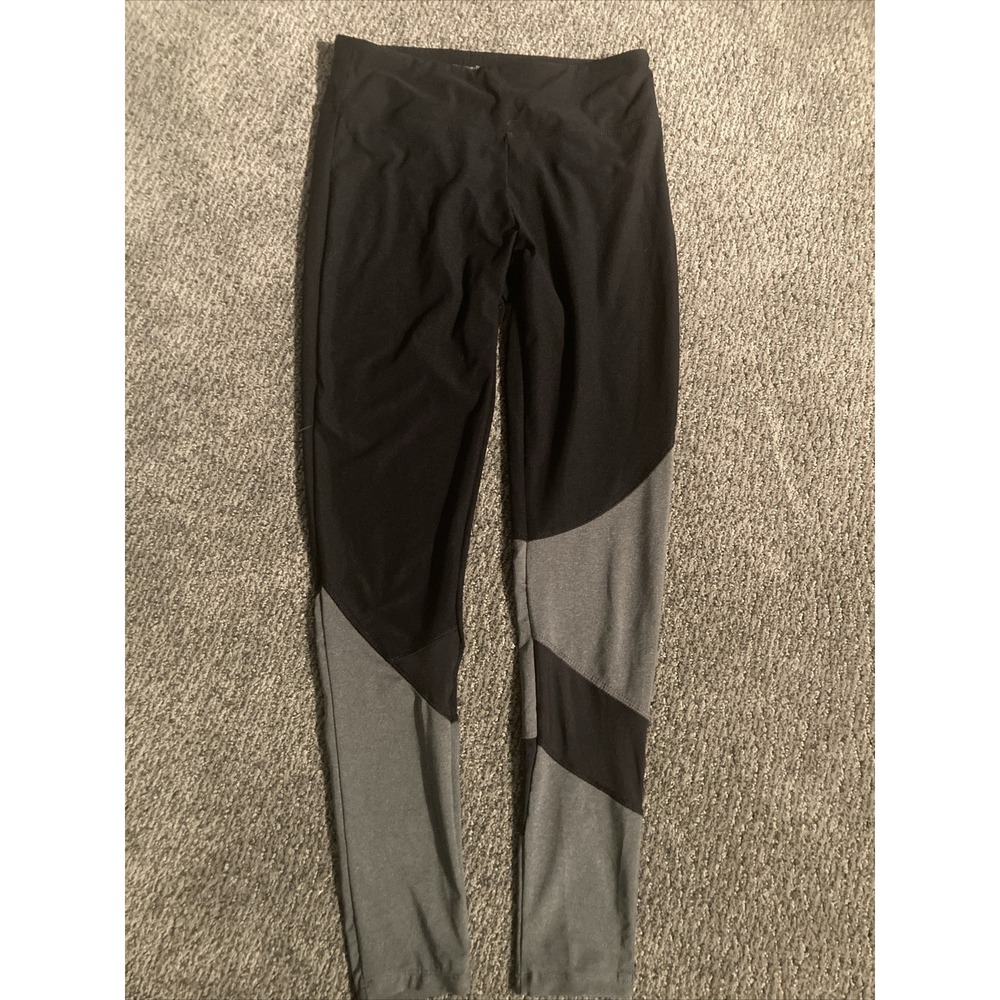 Marika Exercise Leggings Color Block Gray and Black with Mesh Cutouts Size M LN